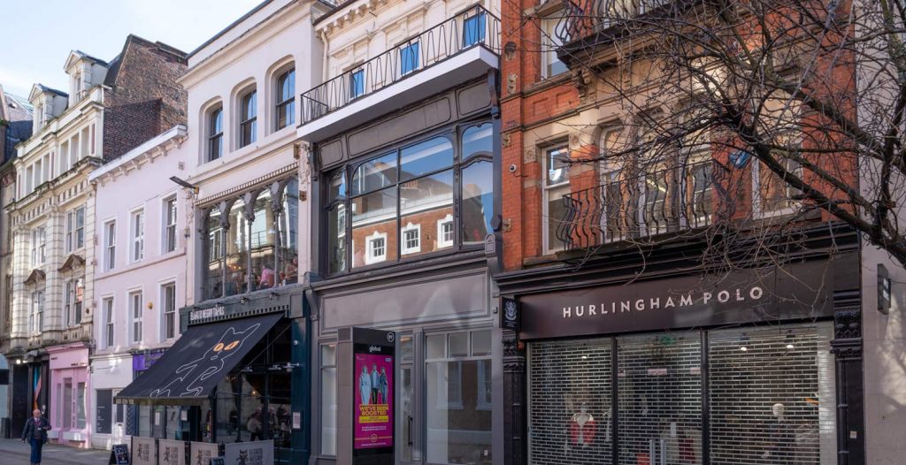 5866 King Street Manchester